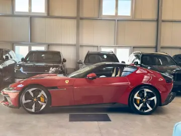 Ferrari 12CILINDRI LIFT FULL CARBON PANO DISPLAY