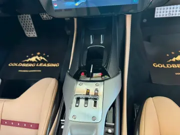Ferrari 12CILINDRI LIFT FULL CARBON PANO DISPLAY