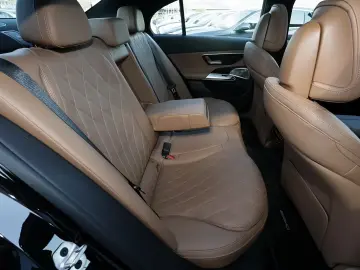 Mercedes-Benz E 220 d 4M AMG Limousine MBUX 360  DIG-LED AHK