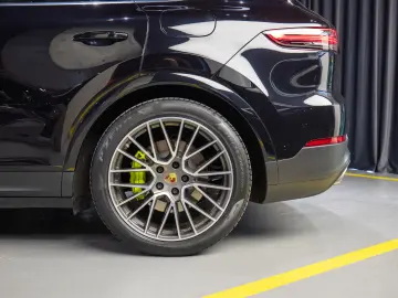 Porsche Cayenne E-Hybrid