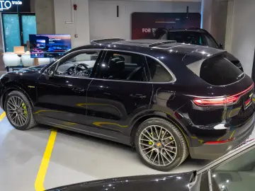 Porsche Cayenne E-Hybrid
