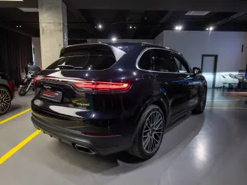 Porsche Cayenne E-Hybrid