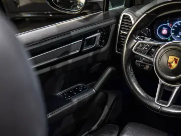 Porsche Cayenne E-Hybrid