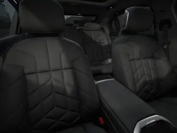 BMW 740 xDrive M Sport Pro