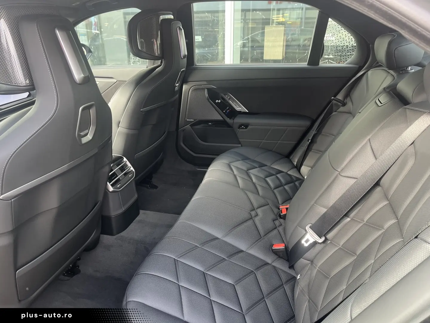 BMW 740 xDrive M Sport Pro Facelift