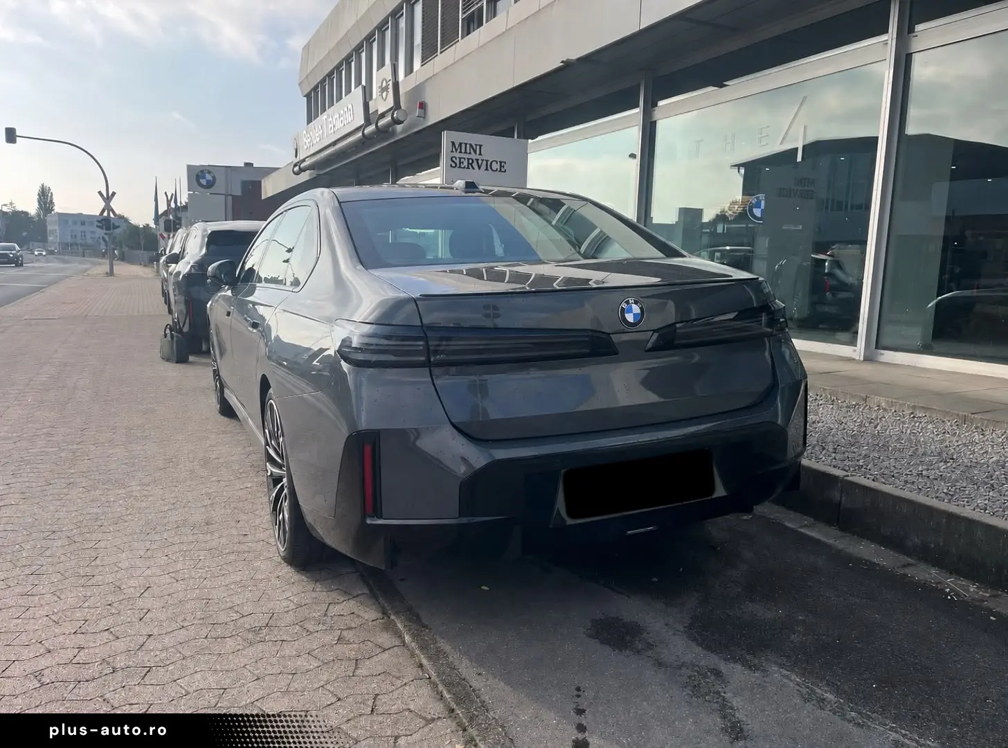 BMW 740 xDrive M Sport Pro Facelift
