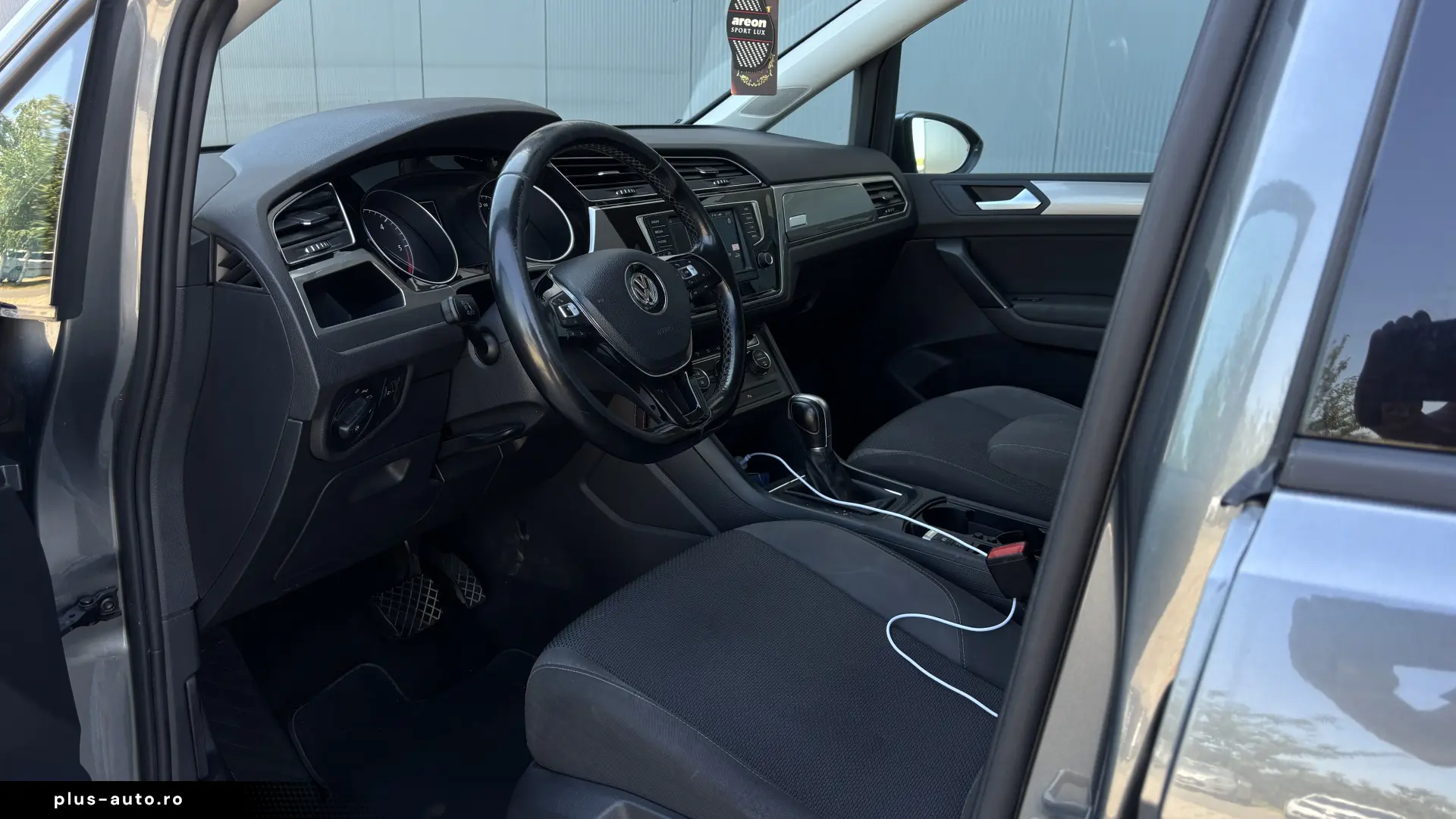 Volkswagen Touran Automat 1.6