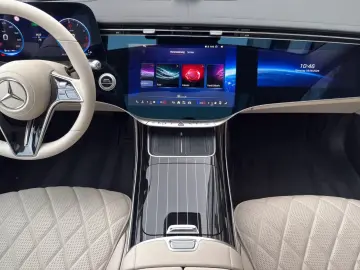 Mercedes-Benz S 580 e 4M TV 4D-BURMESTER SUPERSCREEN PANO