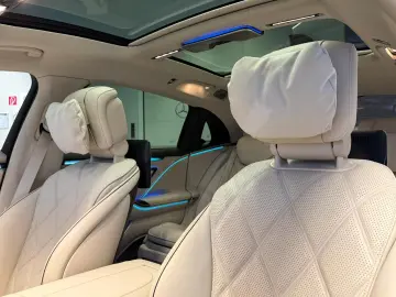 MERCEDES-BENZ S 680 Maybach TWO TONE RED GOLD 4 SEAT…