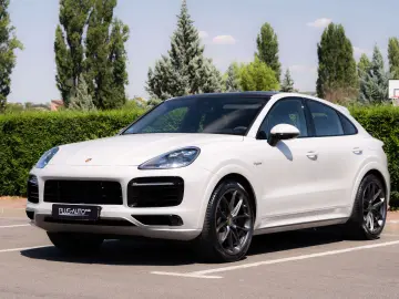Porsche Cayenne Coupe E-Hybrid