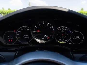 Porsche Cayenne Coupe E-Hybrid