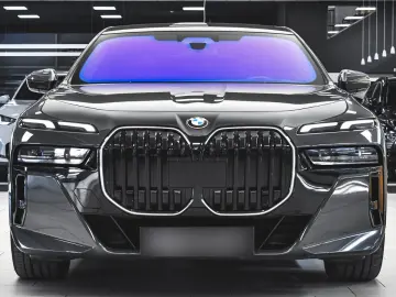 BMW 740d xDrive M Sport Mild Hybrid Sportautomatic
