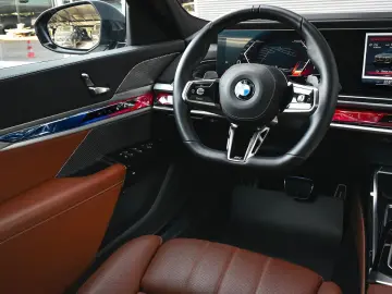 BMW 740d xDrive M Sport Mild Hybrid Sportautomatic