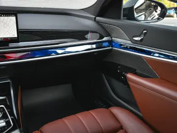 BMW 740d xDrive M Sport Mild Hybrid Sportautomatic
