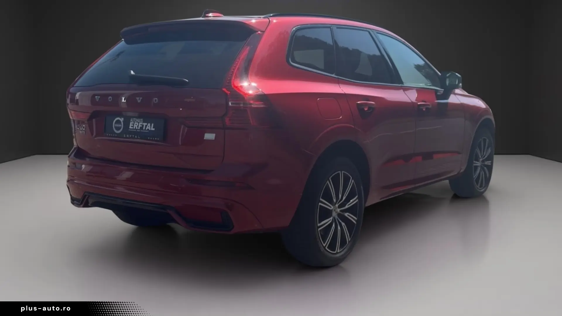 Volvo XC60 T6 AWD Dark Plus   TVA deductibil   garantie