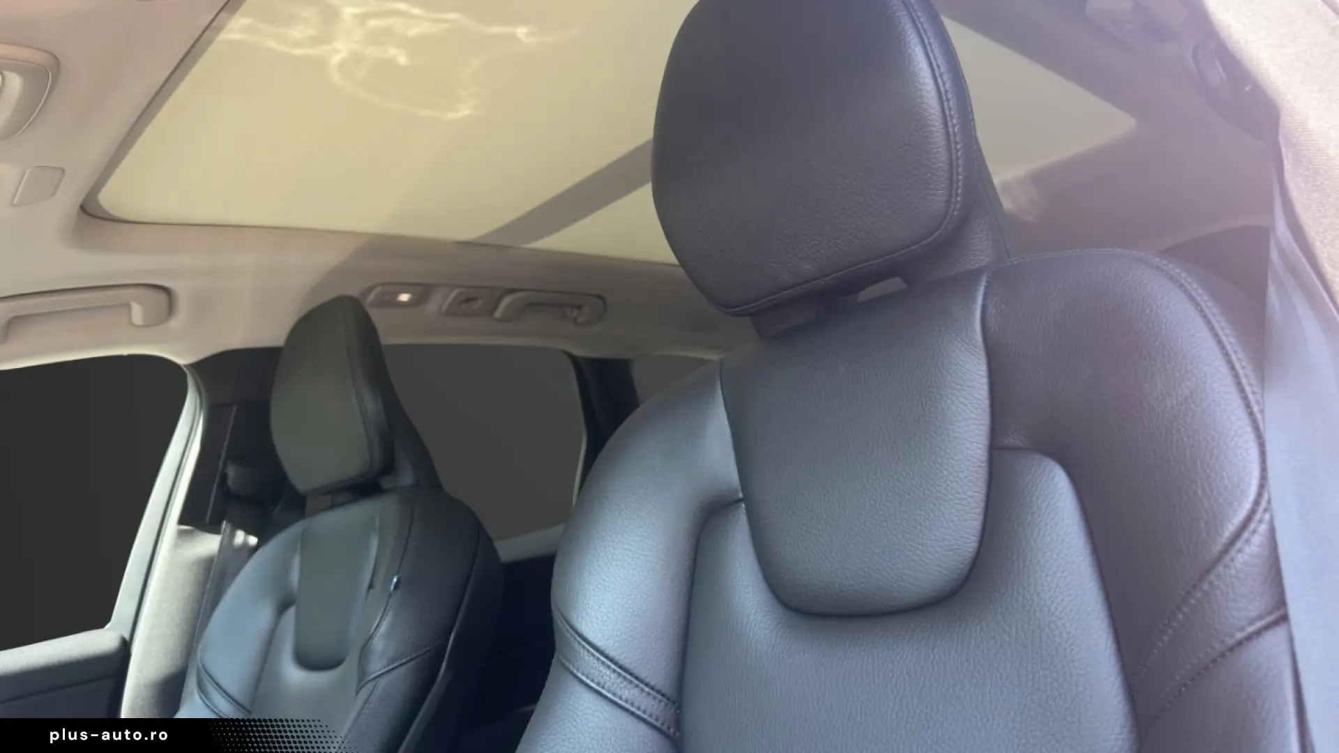 Volvo XC60 T6 AWD Dark Plus   TVA deductibil   garantie