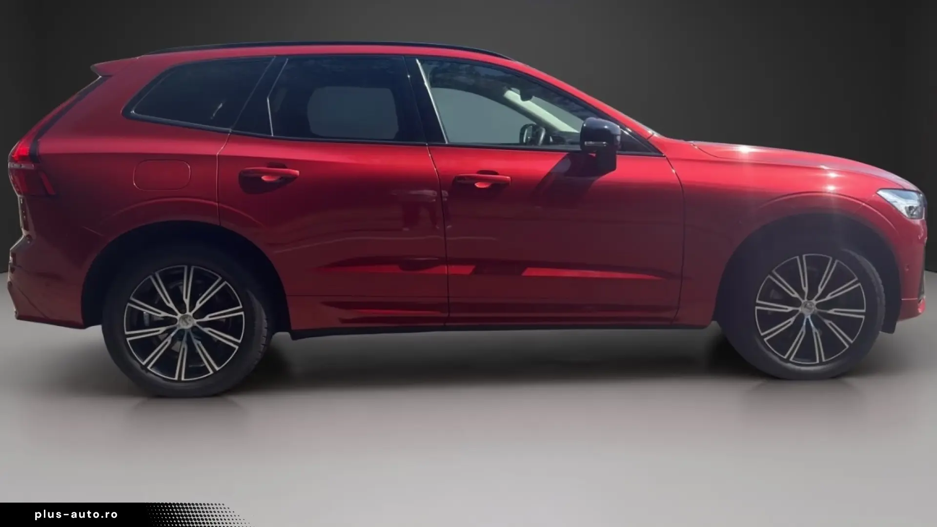 Volvo XC60 T6 AWD Dark Plus   TVA deductibil   garantie