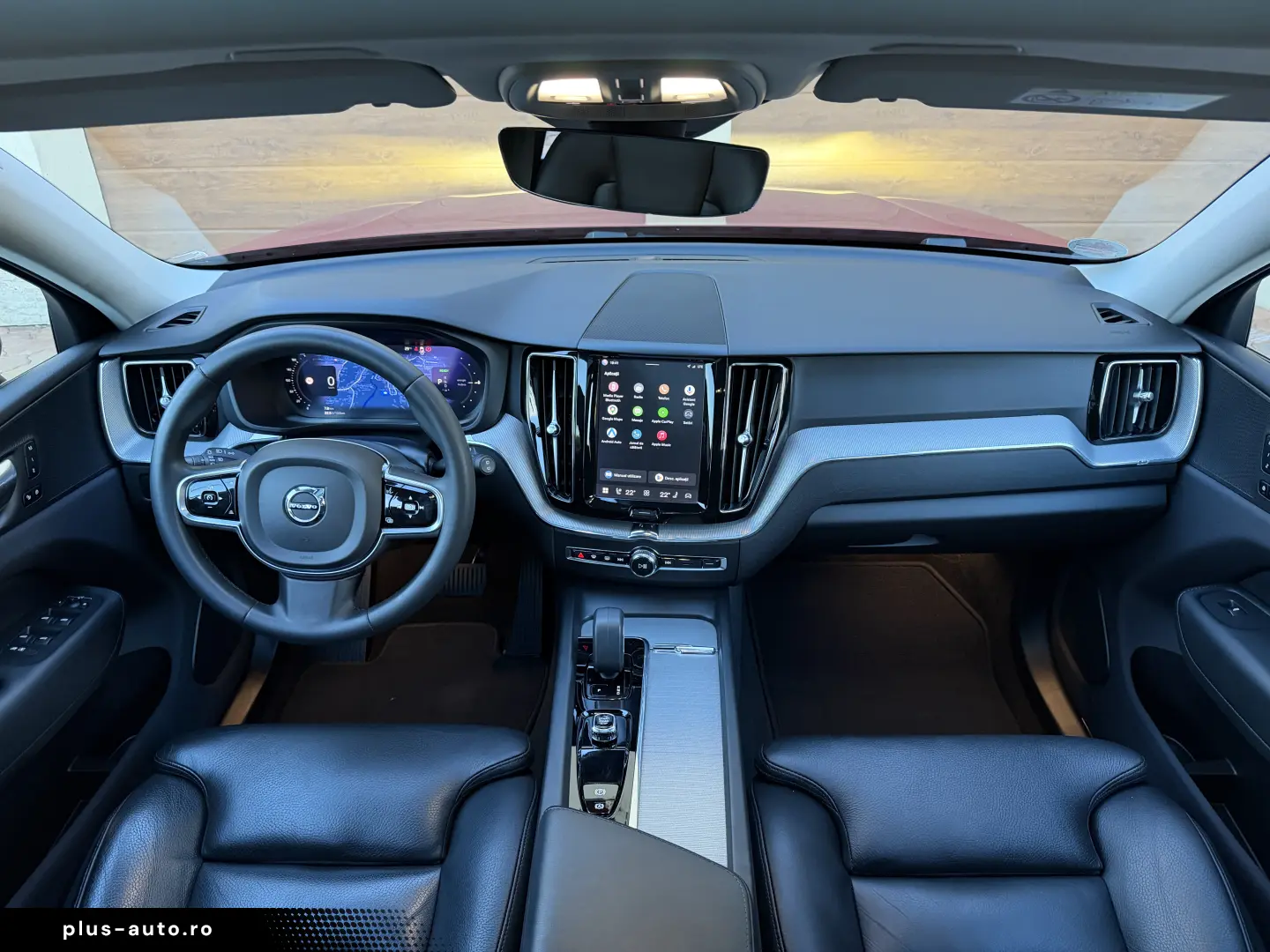 Volvo XC60 T6 AWD Dark Plus   TVA deductibil   garantie