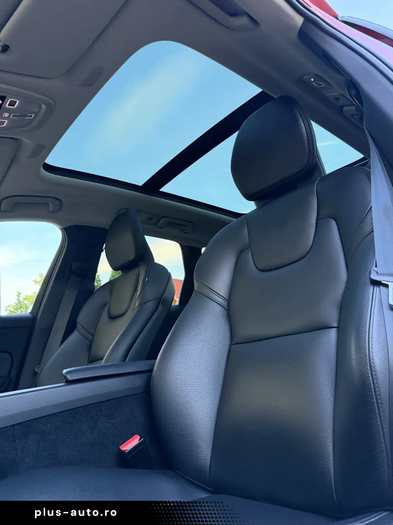 Volvo XC60 T6 AWD Dark Plus   TVA deductibil   garantie