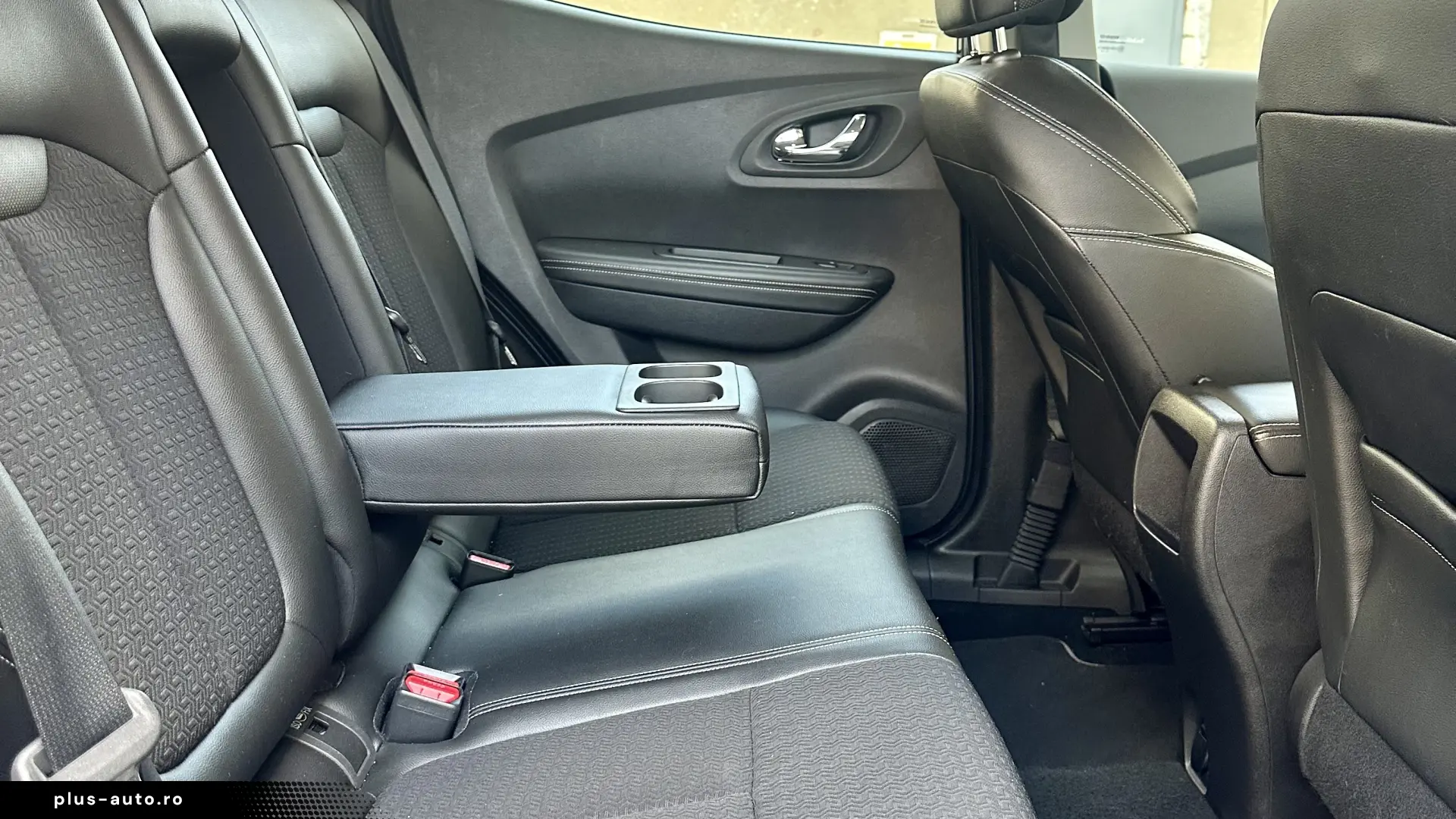 Renault Kadjar Intense Faruri LED Facturi Rate Garantie