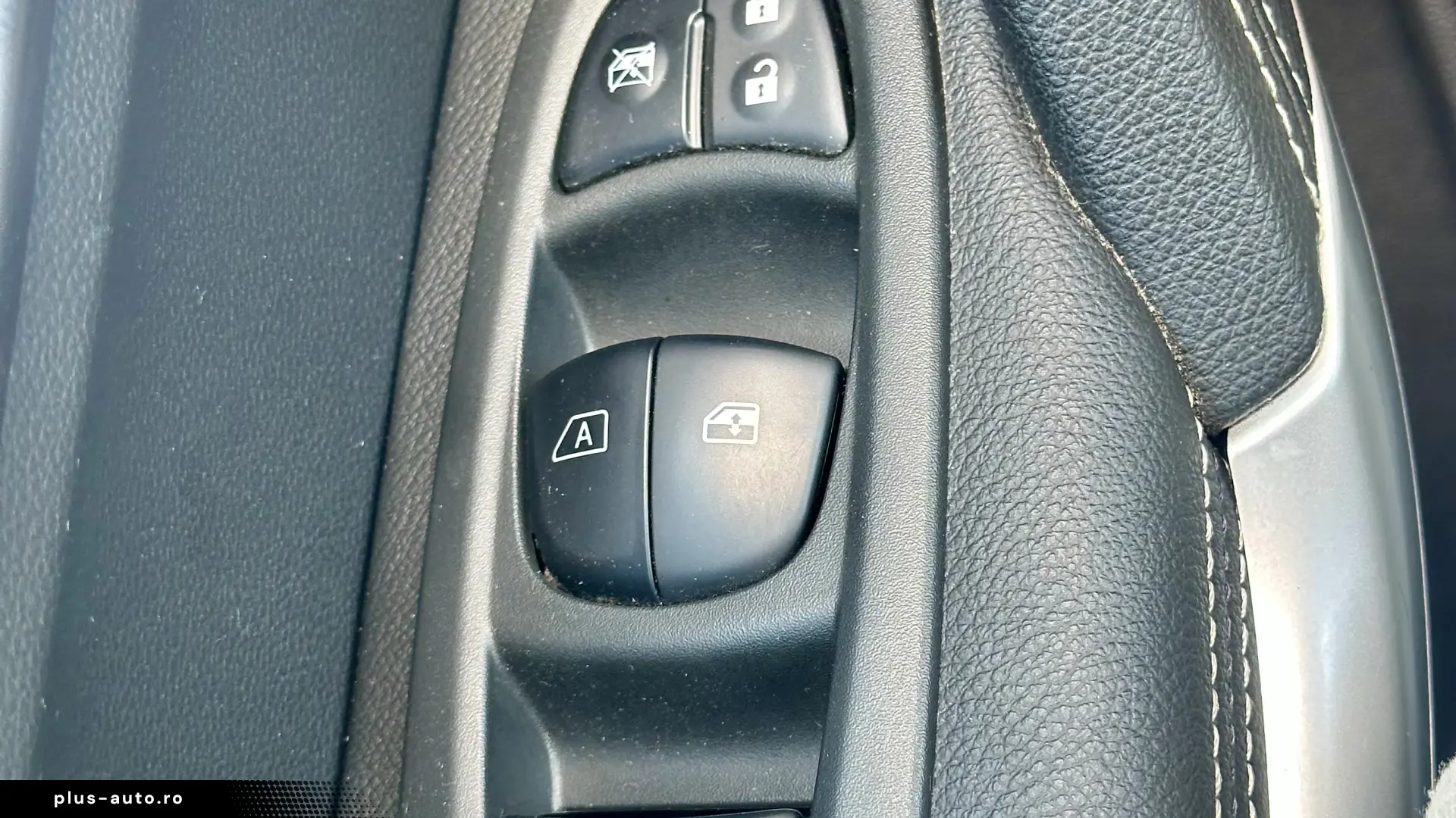 Renault Kadjar Intense Faruri LED Facturi Rate Garantie