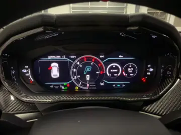 Lamborghini URUS SE CARBON B&O MASSAGE PANO HEADUP FULL