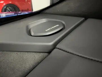 Lamborghini URUS SE CARBON B&O MASSAGE PANO HEADUP FULL