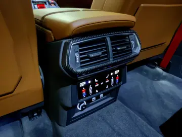 Lamborghini URUS SE CARBON B&O MASSAGE PANO HEADUP FULL