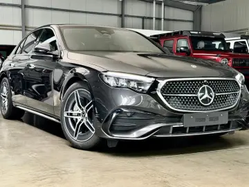 Mercedes-Benz E 220 d   AMG Line Advanced   Pano
