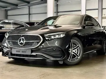 Mercedes-Benz E 220 d   AMG Line Advanced   Pano
