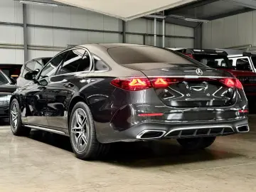 Mercedes-Benz E 220 d   AMG Line Advanced   Pano