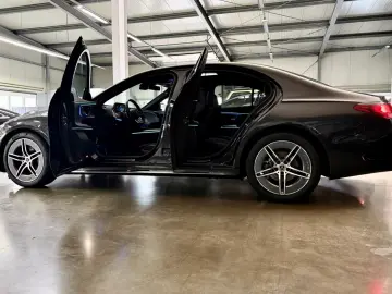 Mercedes-Benz E 220 d   AMG Line Advanced   Pano
