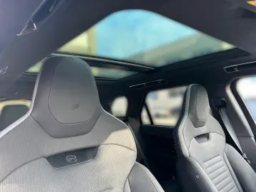 LAND ROVER Range Rover Sport SV