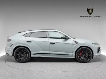 Lamborghini Urus SE Akrapovic Carbon Roof