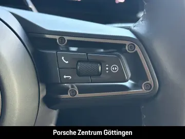 Porsche Cayenne Turbo Electric Active-Ride HA steering