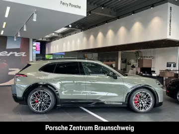 Porsche Cayenne Turbo Electric HA-Steering Head-Up BOSE