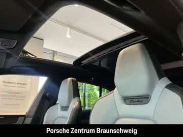 Porsche Cayenne Turbo Electric HA-Steering Head-Up BOSE