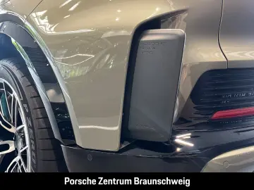 Porsche Cayenne Turbo Electric HA-Steering Head-Up BOSE