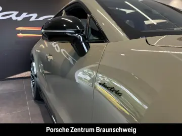 Porsche Cayenne Turbo Electric HA-Steering Head-Up BOSE