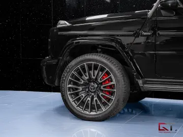 MERCEDES-BENZ G 63 AMG SUPERIOR TV PlatinaWhite 22  …