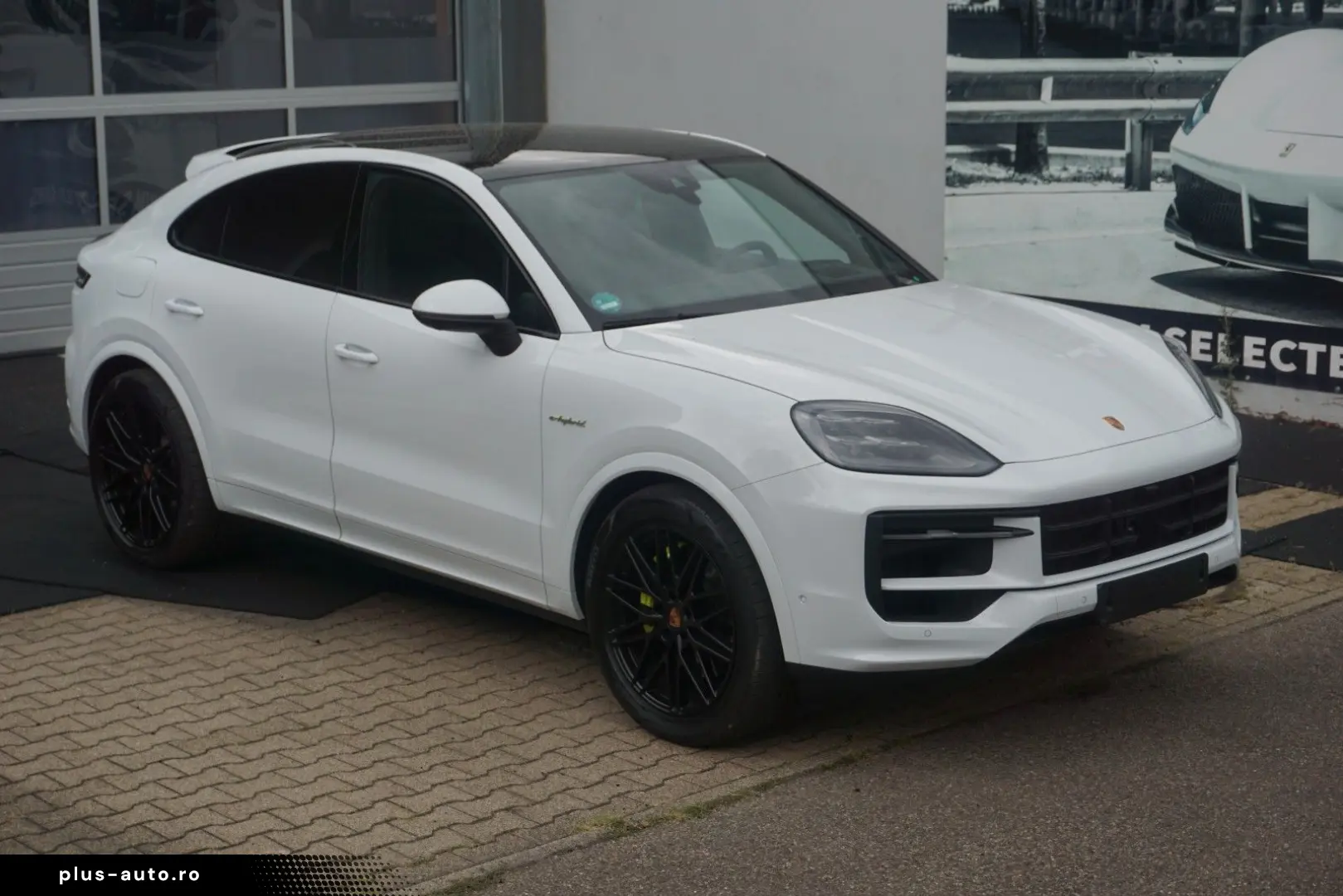 PORSCHE Cayenne Coupe E-Hybrid SportDesign HAL Luft AHK