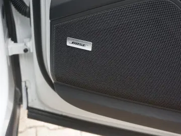 PORSCHE Cayenne Coupe E-Hybrid SportDesign HAL Luft AHK