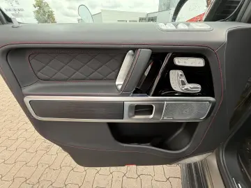 MERCEDES-BENZ G 63 AMG  NIGHT-PAKET  SUPERIOR  230.0…