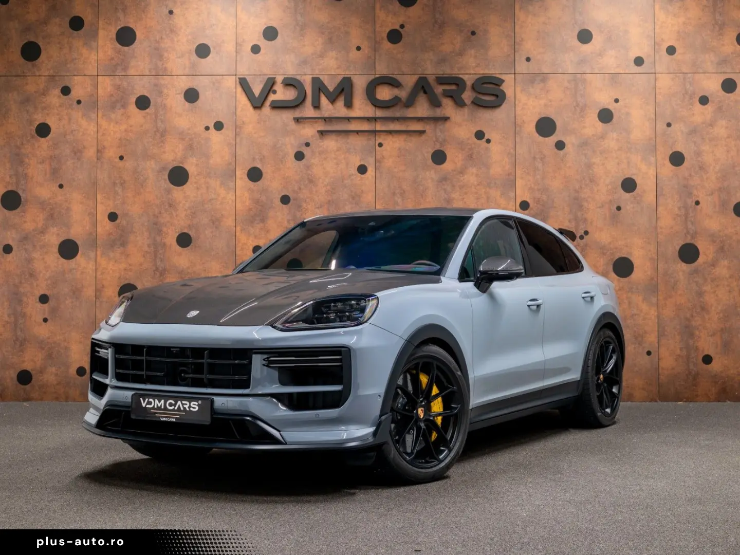 PORSCHE Cayenne Coupe Turbo E-Hybrid mit GT-Paket TECHAR