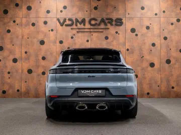 PORSCHE Cayenne Coupe Turbo E-Hybrid mit GT-Paket TECHAR