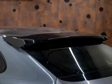 PORSCHE Cayenne Coupe Turbo E-Hybrid mit GT-Paket TECHAR