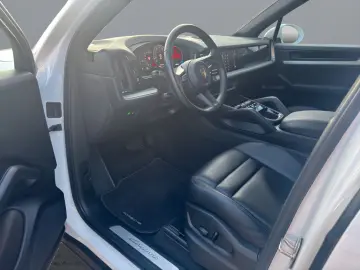 PORSCHE Cayenne 1.Hand Kamera AHK Panorama-Dach