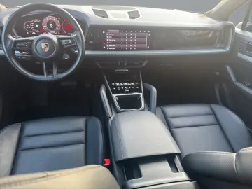 PORSCHE Cayenne 1.Hand Kamera AHK Panorama-Dach
