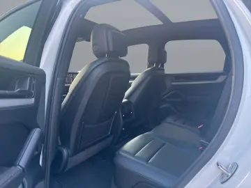 PORSCHE Cayenne 1.Hand Kamera AHK Panorama-Dach
