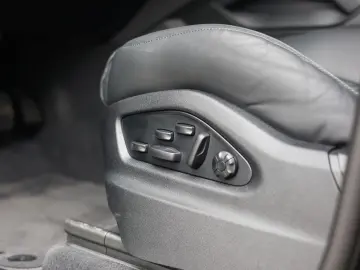 PORSCHE Cayenne Coupe E-Hybrid